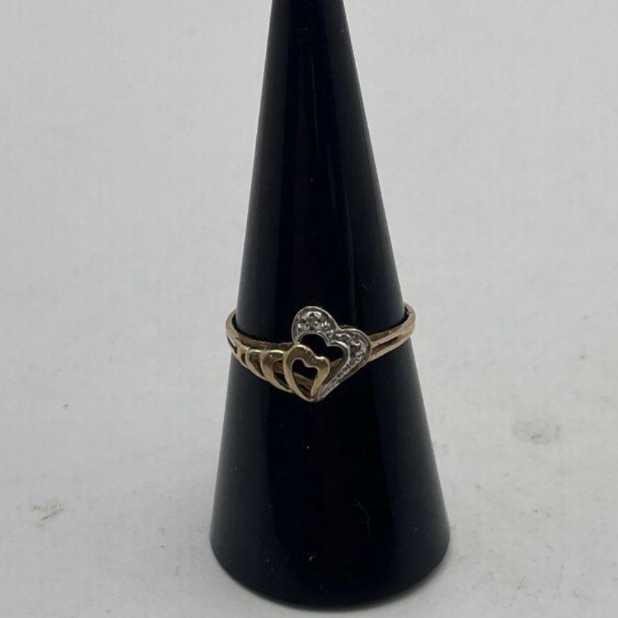 10k Yellow And White Gold Diamond Ring